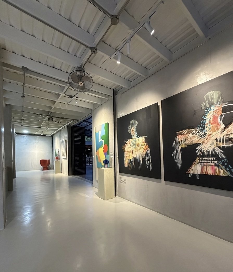 Gallery hall — Azula Vela